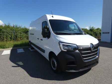 332672_p2 - RENAULT - MASTER - 2024