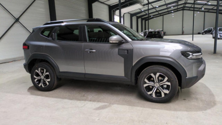44999_p28 - DACIA - DUSTER - 2025