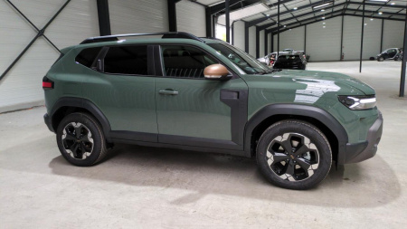 45180_p28 - DACIA - DUSTER - 2025