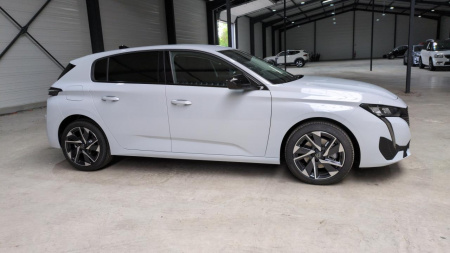 45167_p28 - PEUGEOT - 308 - 2025