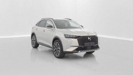 338013_p2 - DS - DS 7 CROSSBACK - 2025