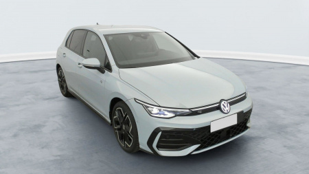 331600_p2 - VOLKSWAGEN - GOLF - 2025