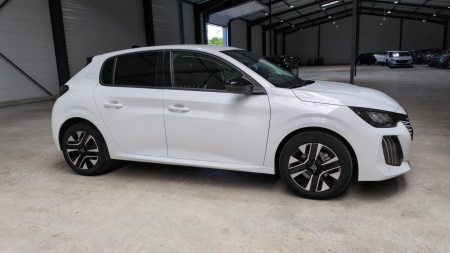 45127_p28 - PEUGEOT - 208 - 2024