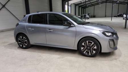 45128_p28 - PEUGEOT - 208 - 2024