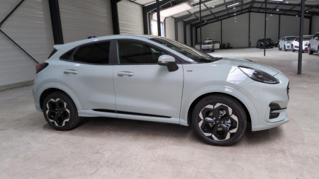 45134_p28 - FORD - PUMA - 2025