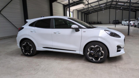 45135_p28 - FORD - PUMA - 2025