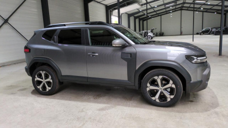 45278_p28 - DACIA - DUSTER - 2025