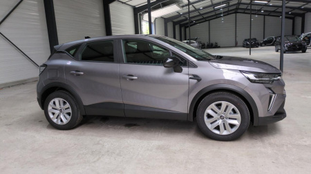 45319_p28 - RENAULT - CAPTUR - 2025