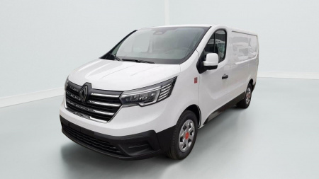 342814_p2 - RENAULT - TRAFIC - 2025