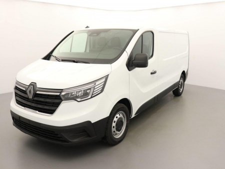 347354_p2 - RENAULT - TRAFIC - 2025