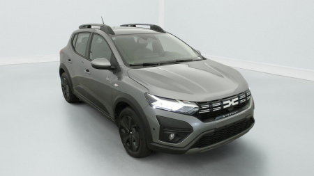 353196_p2 - DACIA - SANDERO - 2025