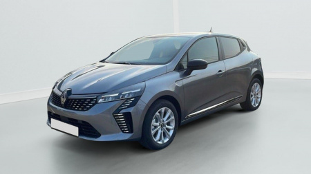 352070_p2 - RENAULT - CLIO - 2025