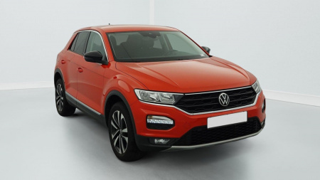 349381_p2 - VOLKSWAGEN - T ROC - 2021