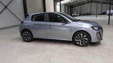 46009_p28 - PEUGEOT - 208 - 2025 46009_p28 - PEUGEOT - 208 - 2025