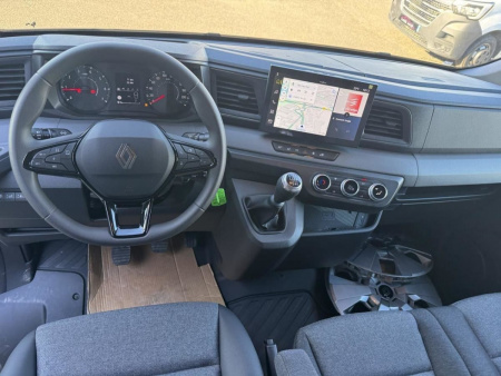 340046_p2 - RENAULT - MASTER - 2024