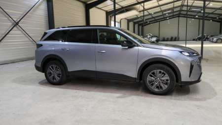 46163_p28 - PEUGEOT - 5008 - 2025 46163_p28 - PEUGEOT - 5008 - 2025