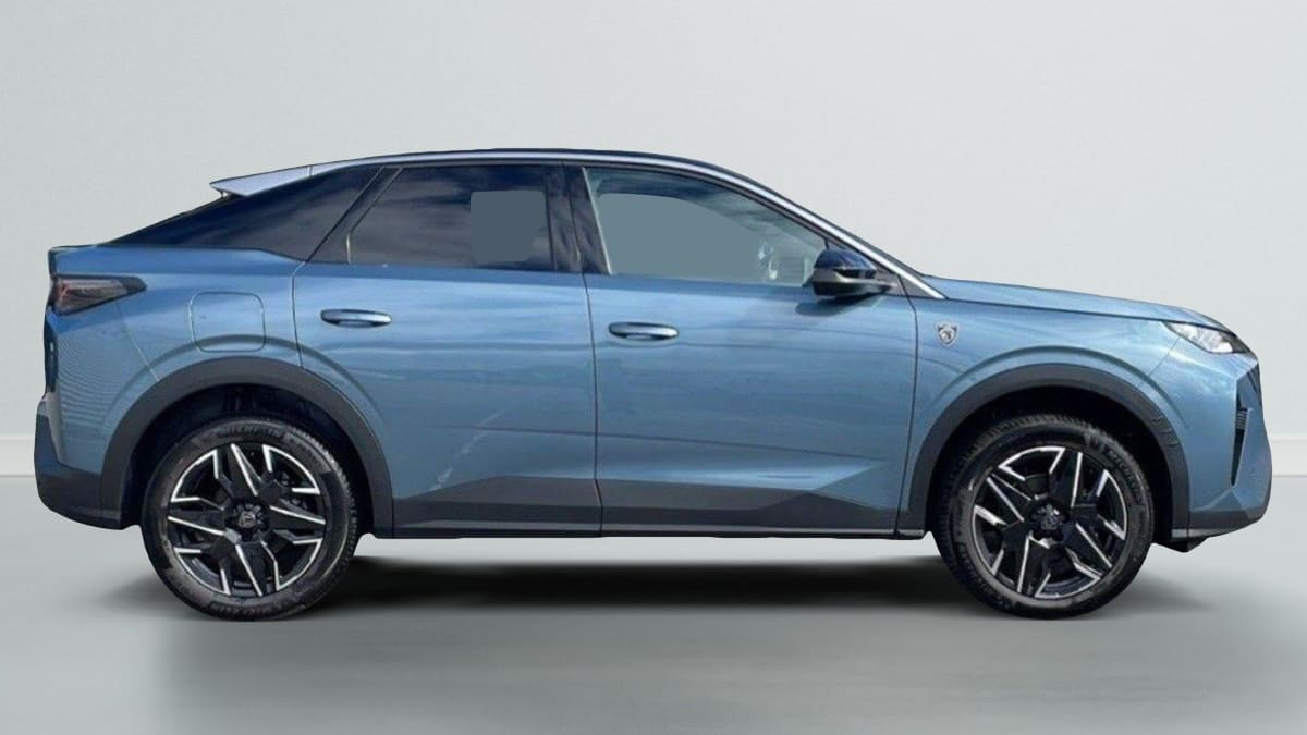 356168_p2 - PEUGEOT - 3008 - 2025 - photo 8