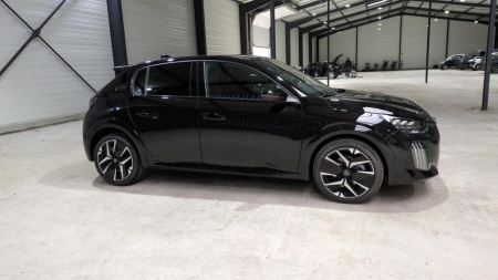 46244_p28 - PEUGEOT - 208 - 2025