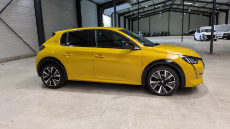 46496_p28 - PEUGEOT - 208 - 2023