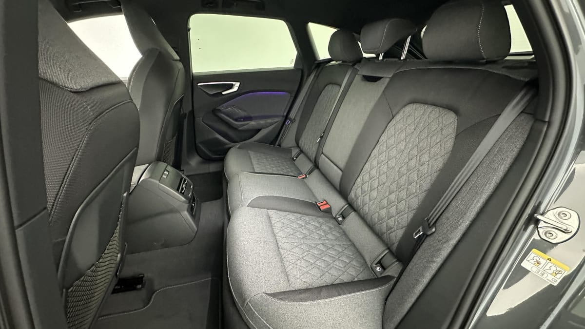 361334_p2 - AUDI - A5 - 2025 - photo 4