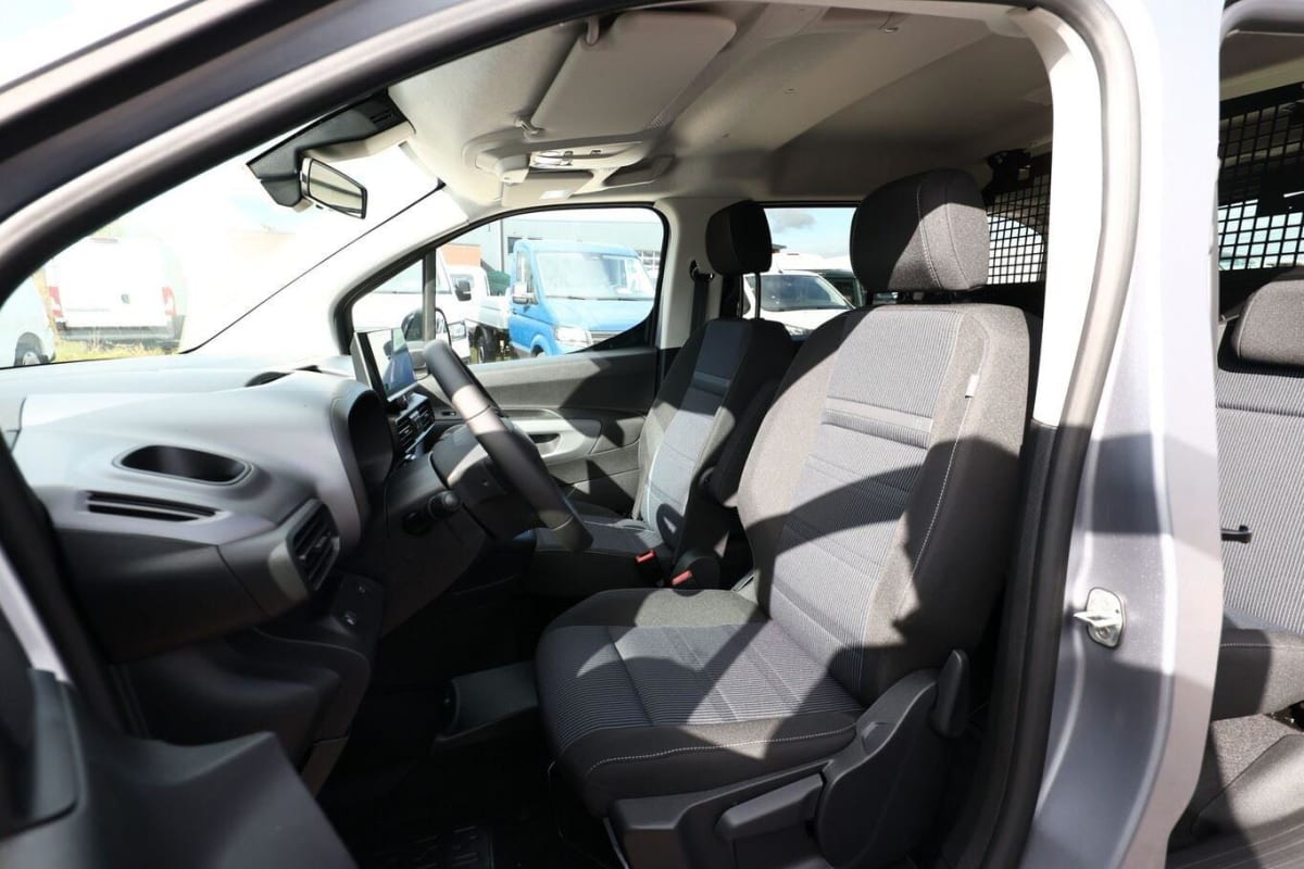 357898_p2 - FIAT - DOBLO - 2025 - photo 6