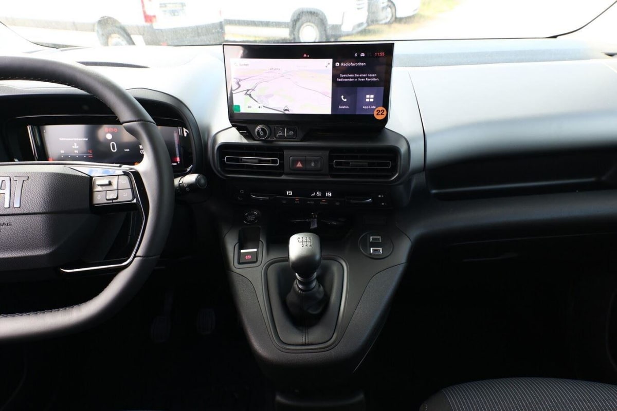 357898_p2 - FIAT - DOBLO - 2025 - photo 8