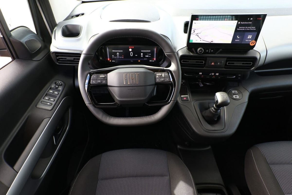 357898_p2 - FIAT - DOBLO - 2025 - photo 7