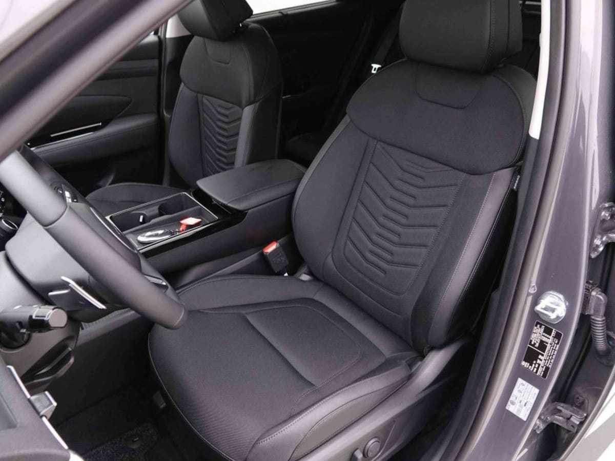 351398_p2 - HYUNDAI - TUCSON - 2025 - photo 7