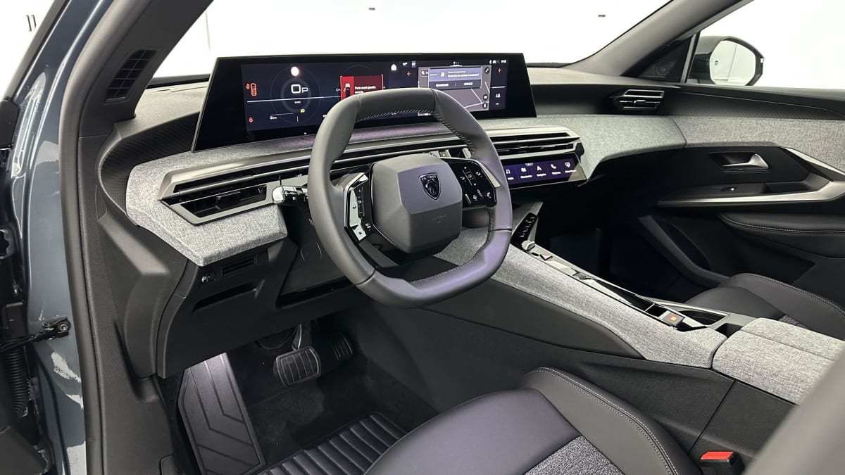 361331_p2 - PEUGEOT - 5008 - 2025 - photo 6