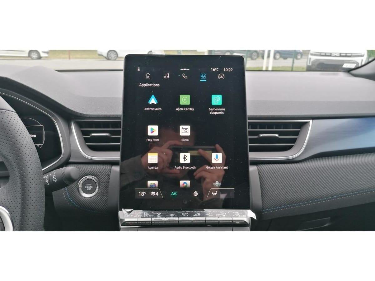 361815_p2 - RENAULT - CAPTUR - 2025 - photo 10