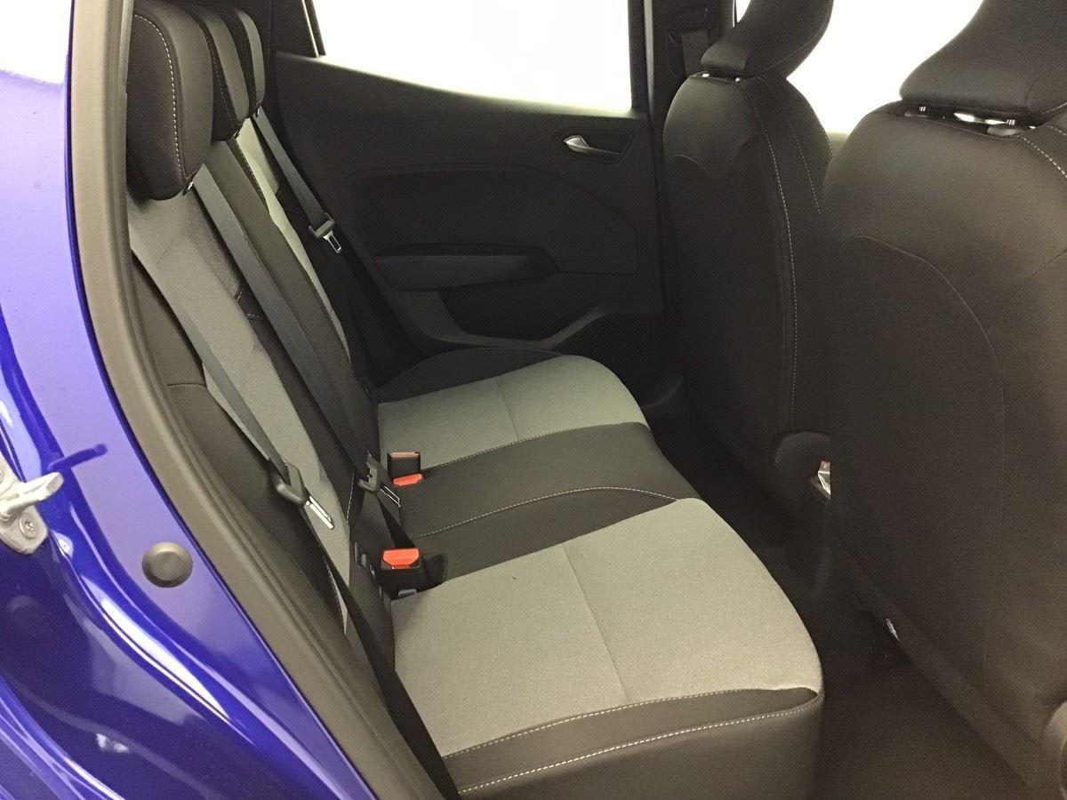 361522_p2 - RENAULT - CLIO 5 - 2025 - photo 7