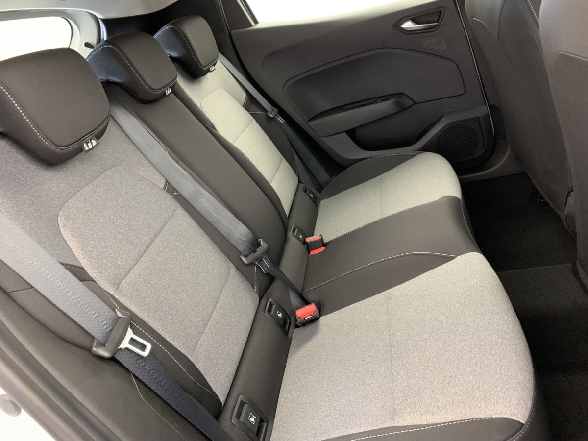 357256_p2 - RENAULT - CLIO 5 - 2025 - photo 10