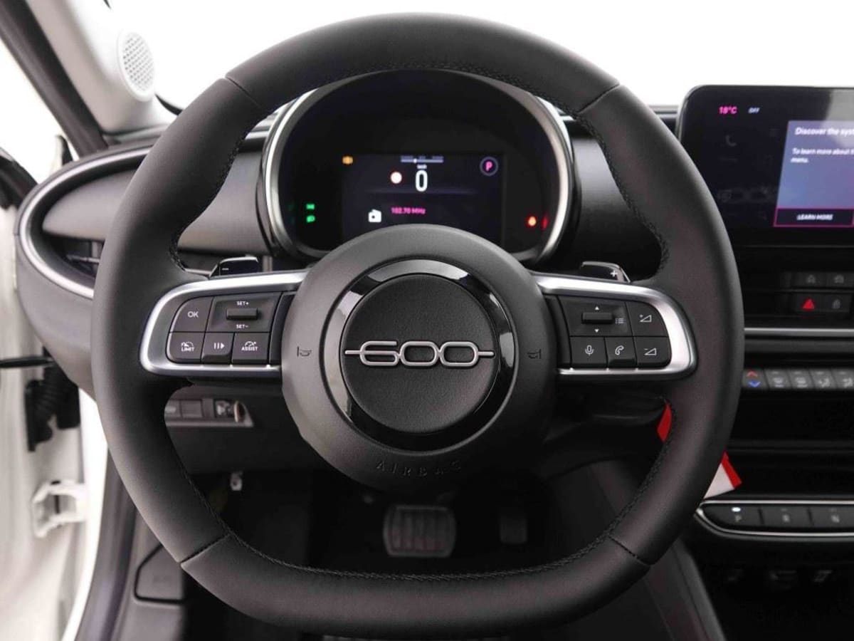 360029_p2 - FIAT - 600 - 2025 - photo 7
