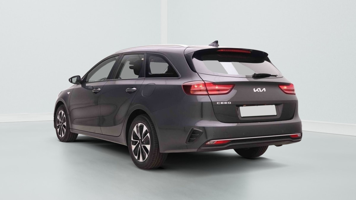 363900_p2 - KIA - CEED SW - 2025 - photo 4