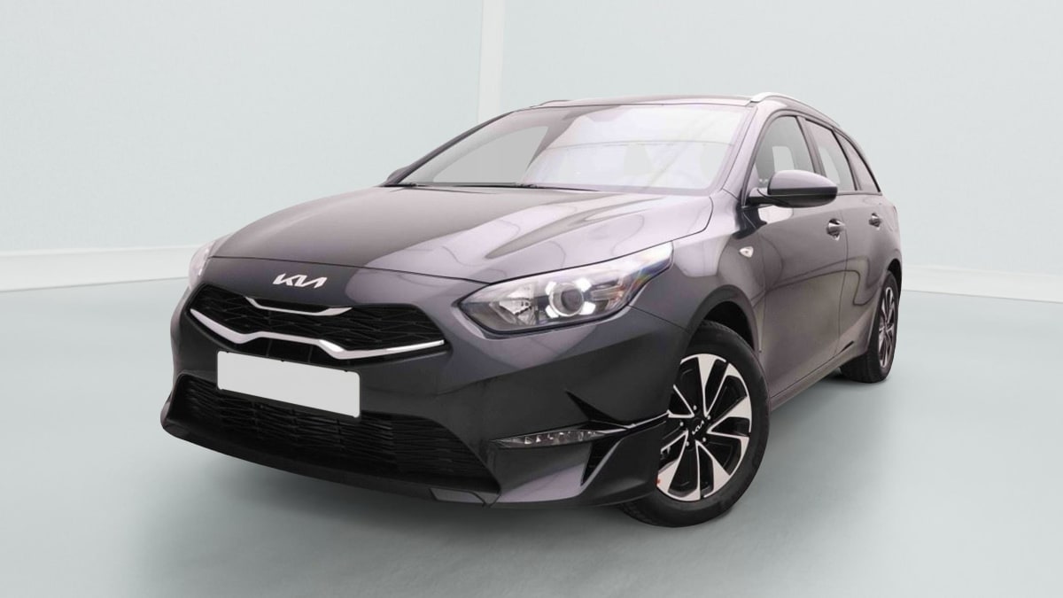 363900_p2 - KIA - CEED SW - 2025 - photo 1