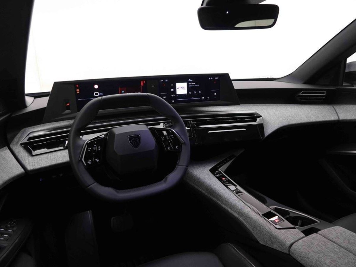 363953_p2 - PEUGEOT - 5008 - 2025 - photo 8
