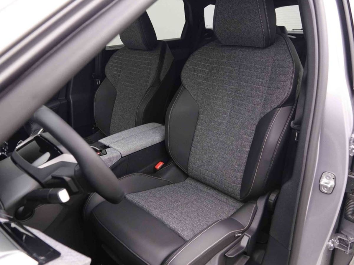 363953_p2 - PEUGEOT - 5008 - 2025 - photo 7