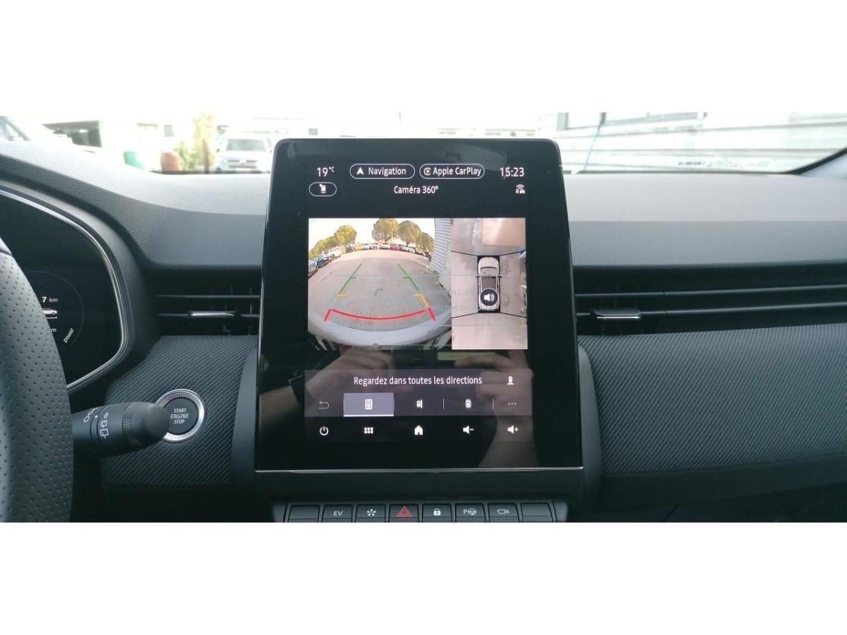 364107_p2 - RENAULT - CLIO - 2025 - photo 8