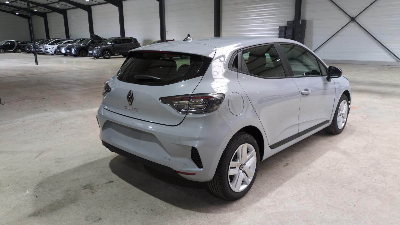 45531_p28 - RENAULT - CLIO 5 - 2025 - photo 4