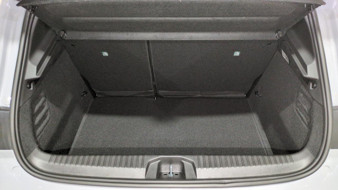 45531_p28 - RENAULT - CLIO 5 - 2025 - photo 5