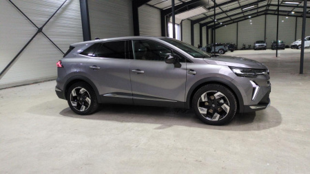 46845_p28 - RENAULT - SYMBIOZ - 2025