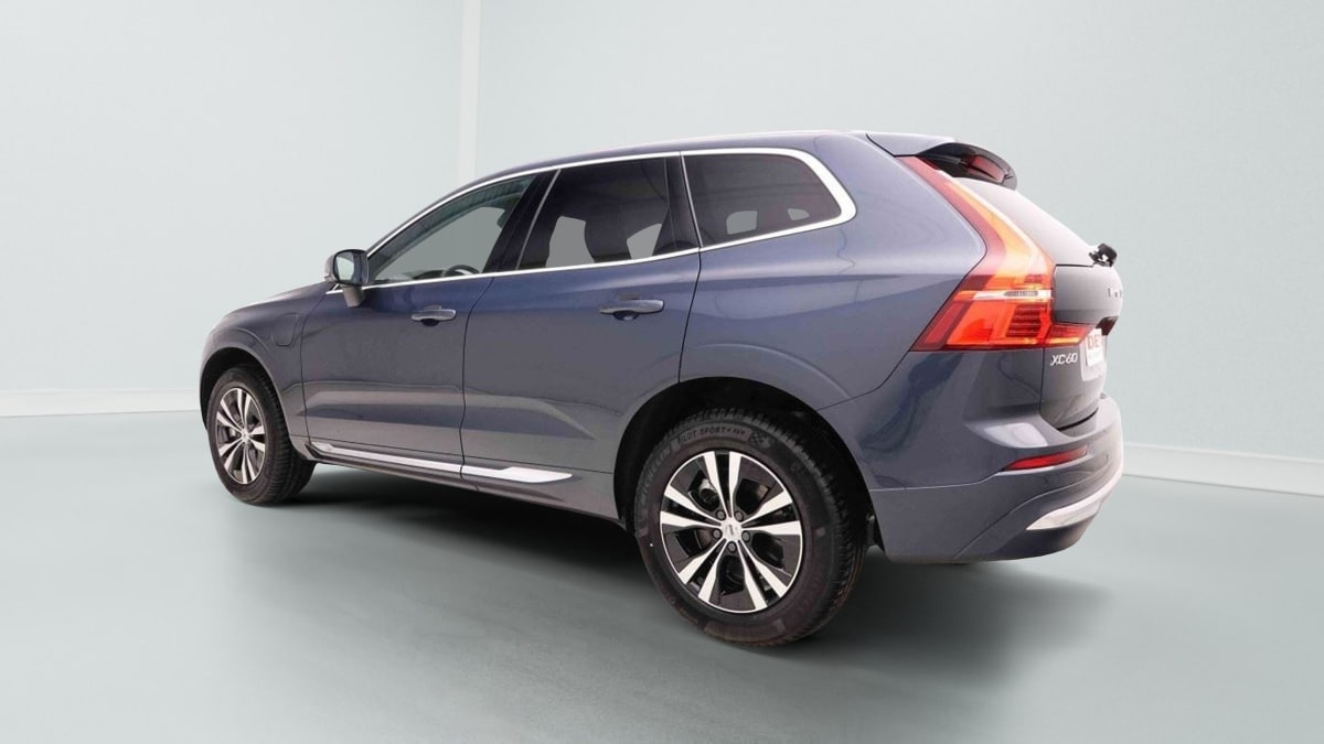 365590_p2 - VOLVO - XC 60 - 2025 - photo 3