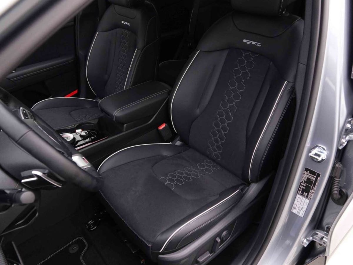 368683_p2 - KIA - SPORTAGE - 2025 - photo 8