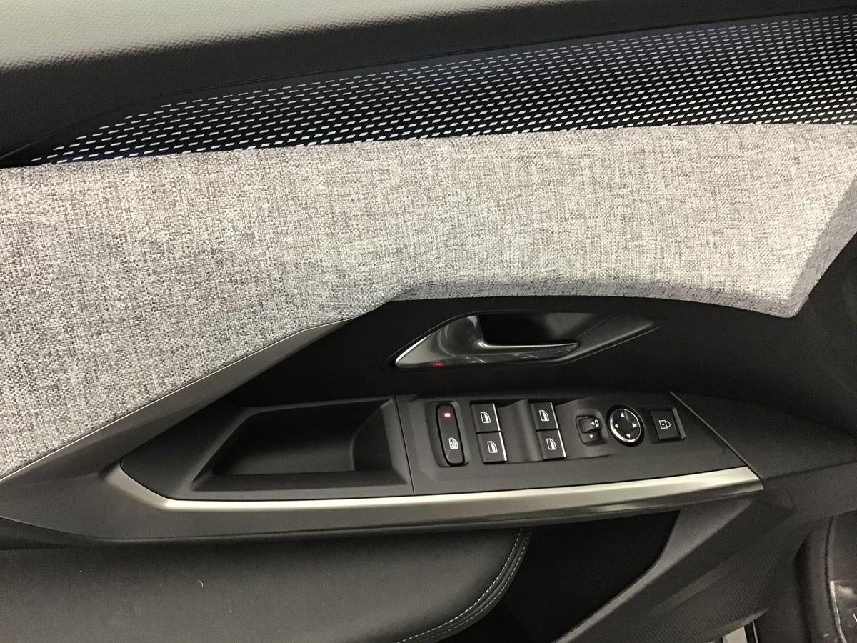 368671_p2 - PEUGEOT - 3008 - 2025 - photo 9