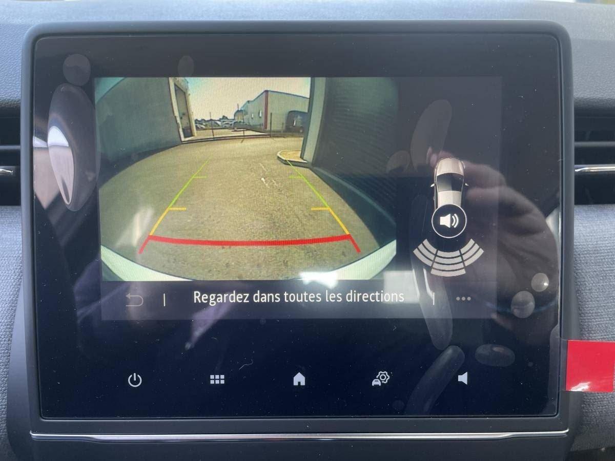 355245_p2 - RENAULT - CLIO 5 - 2025 - photo 8