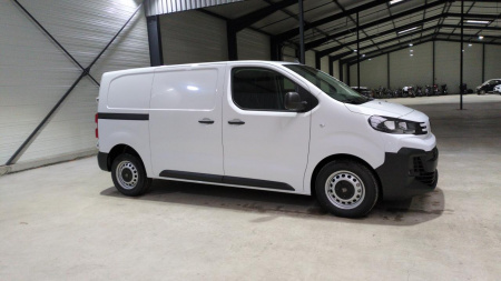 46492_p28 - PEUGEOT - EXPERT - 2025