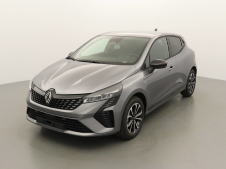 N201381_p3 - RENAULT - CLIO 5 - 2024