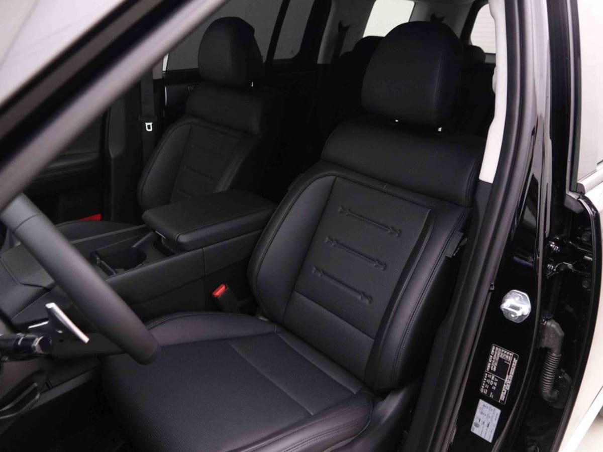 371785_p2 - HYUNDAI - SANTA FE - 2025 - photo 8