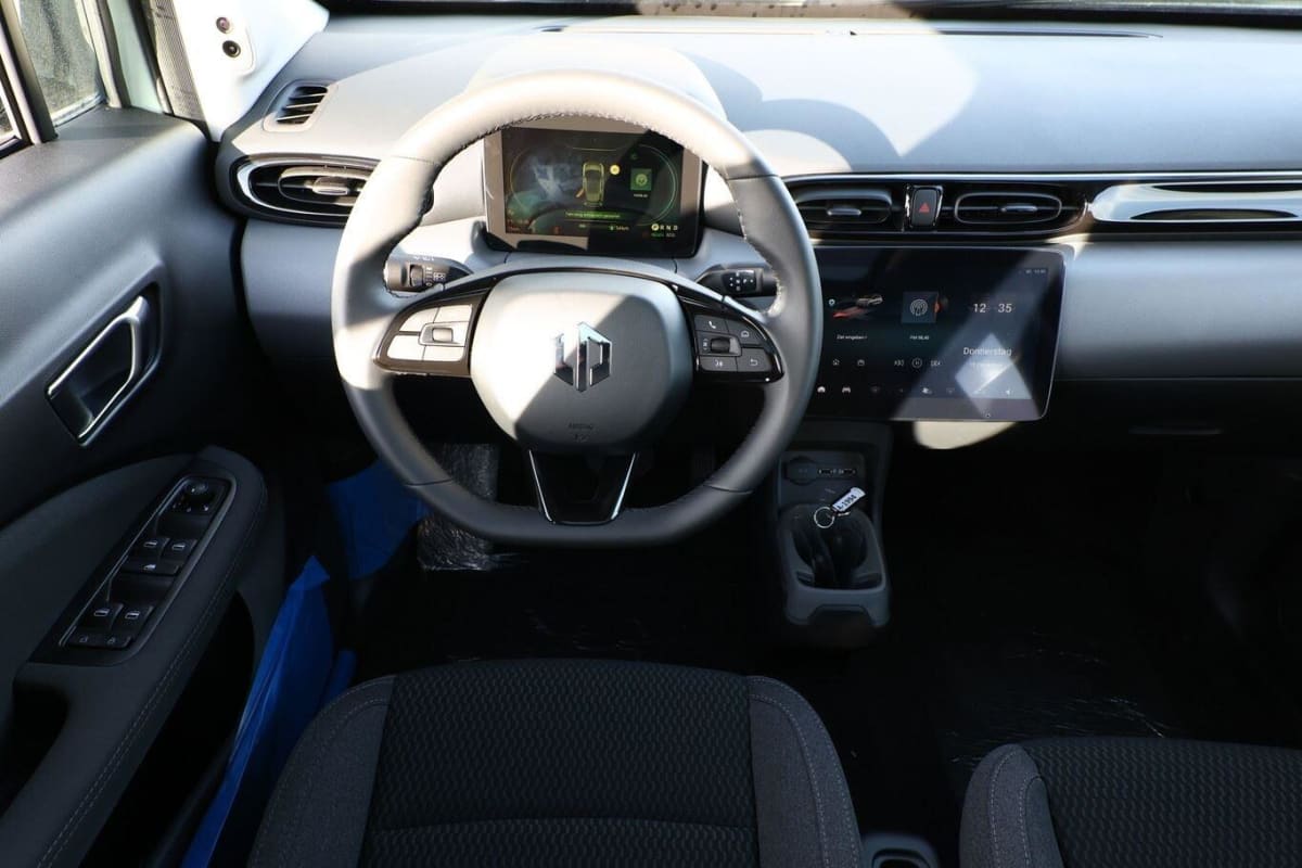 369707_p2 - LEAPMOTOR - T03 - 2025 - photo 7