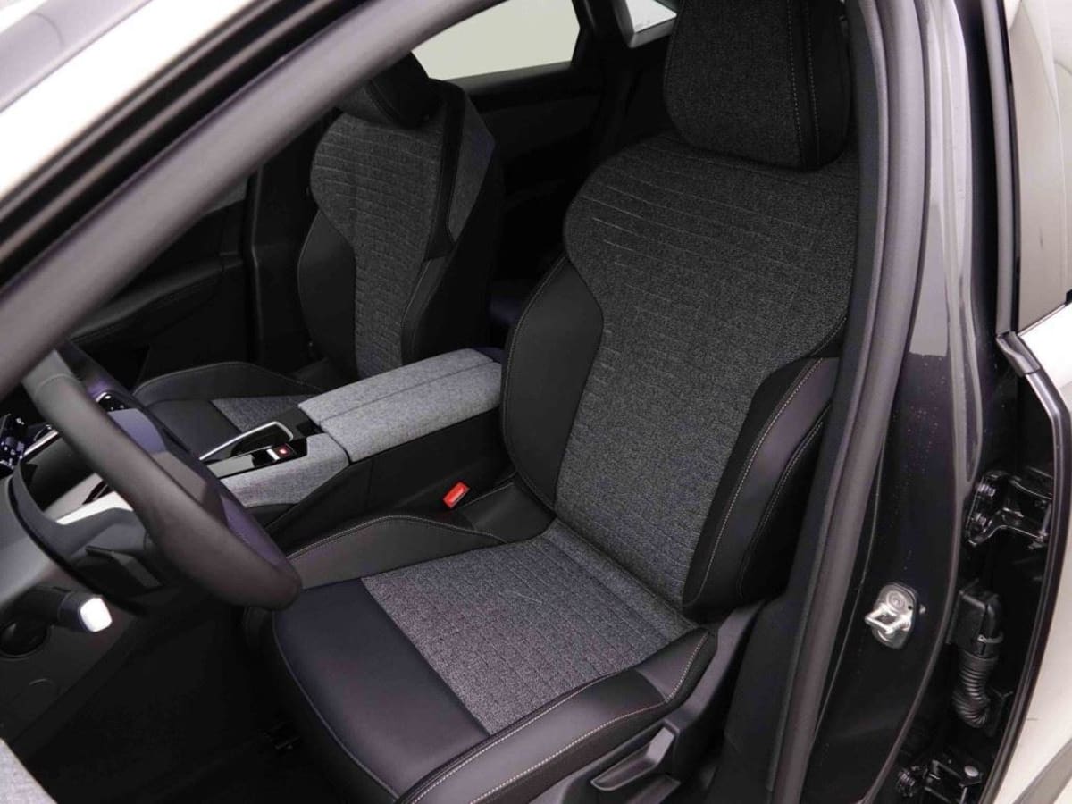 369082_p2 - PEUGEOT - 3008 - 2025 - photo 7